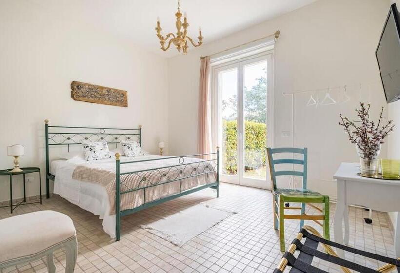 스탠다드 룸 킹사이즈 침대, Villa Santa Margherita