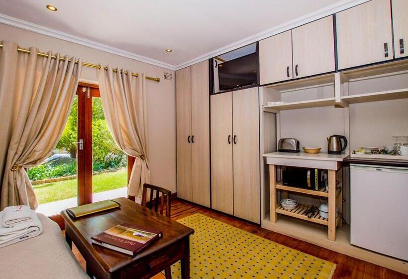 Номер Стандарт Вид на Сад, Ladera   Vista Self Catering Guesthouse