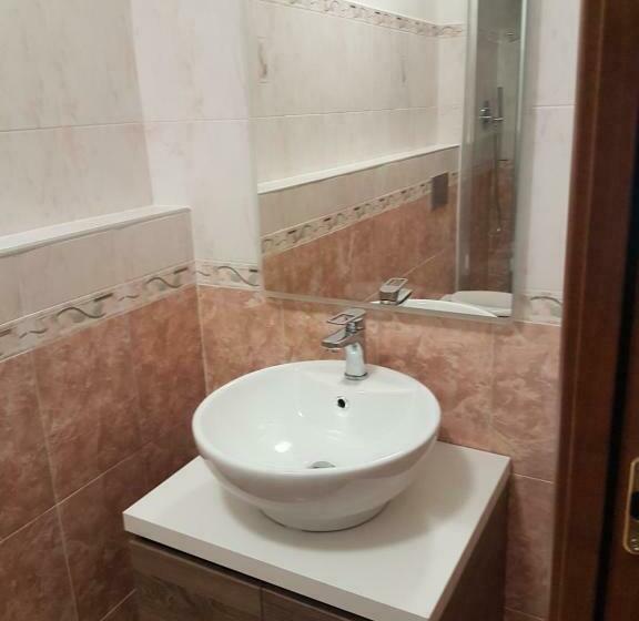 اتاق لوکس, Piccolo Poggio Apartments