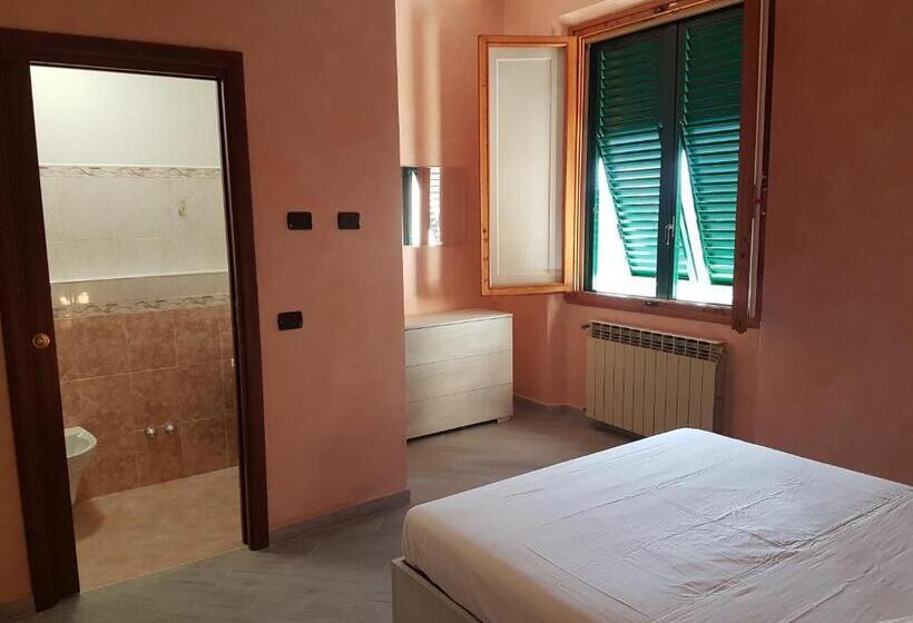 اتاق لوکس, Piccolo Poggio Apartments