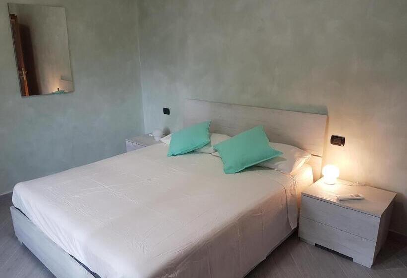 اتاق لوکس, Piccolo Poggio Apartments