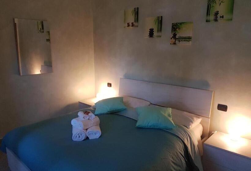 اتاق لوکس, Piccolo Poggio Apartments