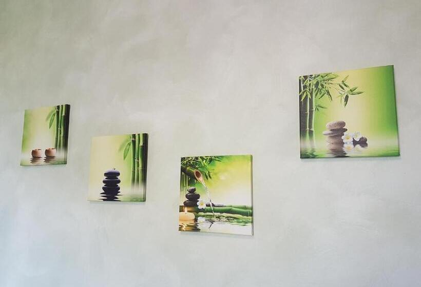 اتاق لوکس, Piccolo Poggio Apartments