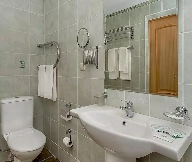 اتاق استاندارد, Azimut Hotel Yaroslavl