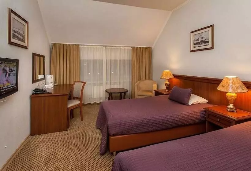 اتاق استاندارد, Azimut Hotel Yaroslavl