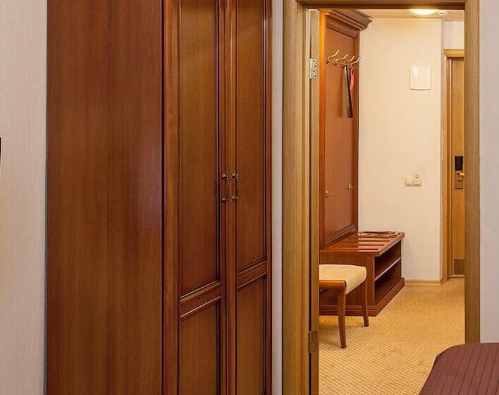 高级大房间, Azimut Hotel Yaroslavl