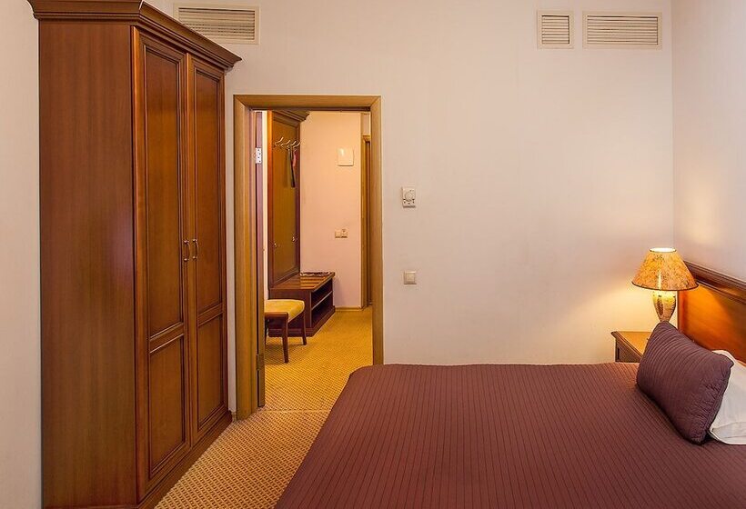 高级大房间, Azimut Hotel Yaroslavl