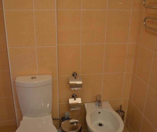 高级套房, Azimut Hotel Yaroslavl