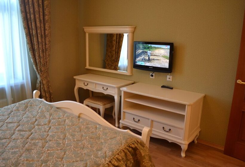 高级套房, Azimut Hotel Yaroslavl