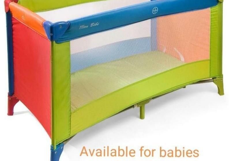 标准工作室带阳台, Blue Eyes Apartments