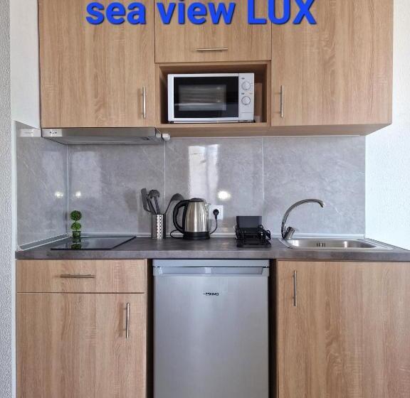 高品质的四人房间, Blue Eyes Apartments