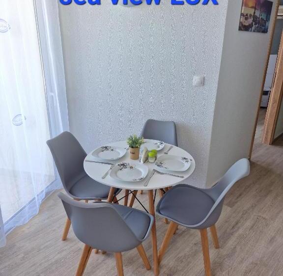 Четырехместный номер Премиум, Blue Eyes Apartments