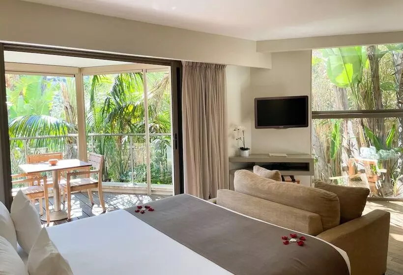 Prestige Triple Room, Cannes Villa St Barth