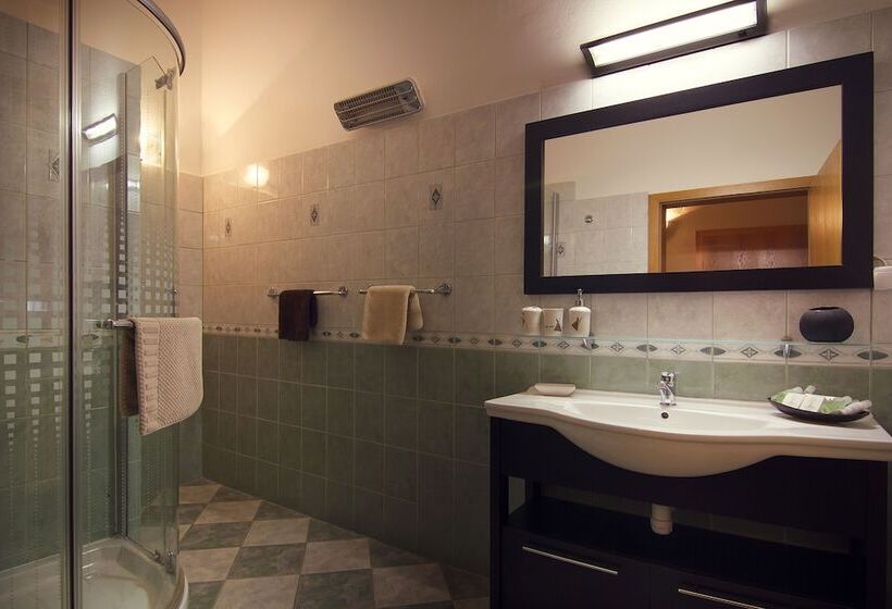 استودیوی استاندارد, City Residence Apartment