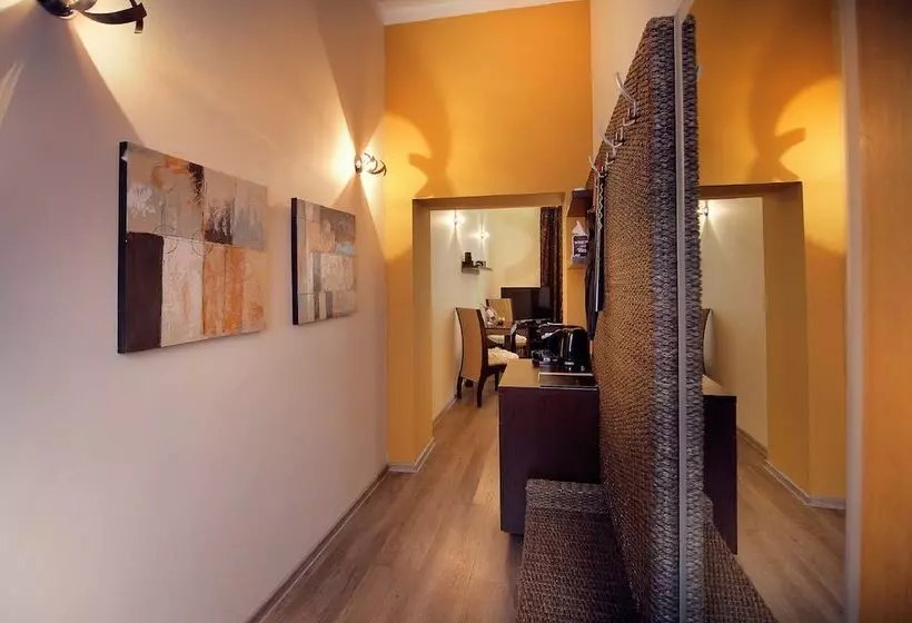 استودیوی استاندارد, City Residence Apartment