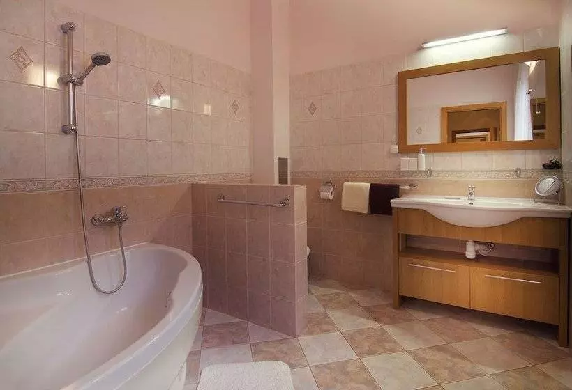 آپارتمان راحتی 1 خوابه, City Residence Apartment