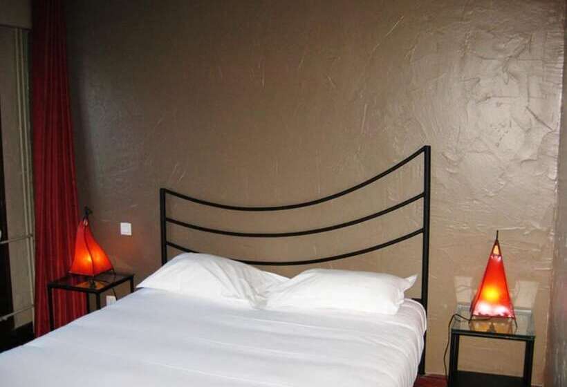 클래식 룸, De La Gare