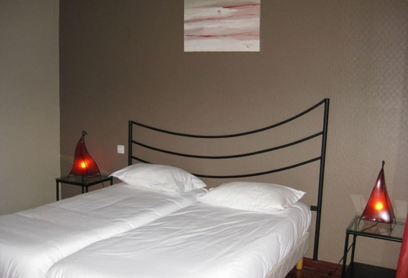 스탠다드 룸, De La Gare