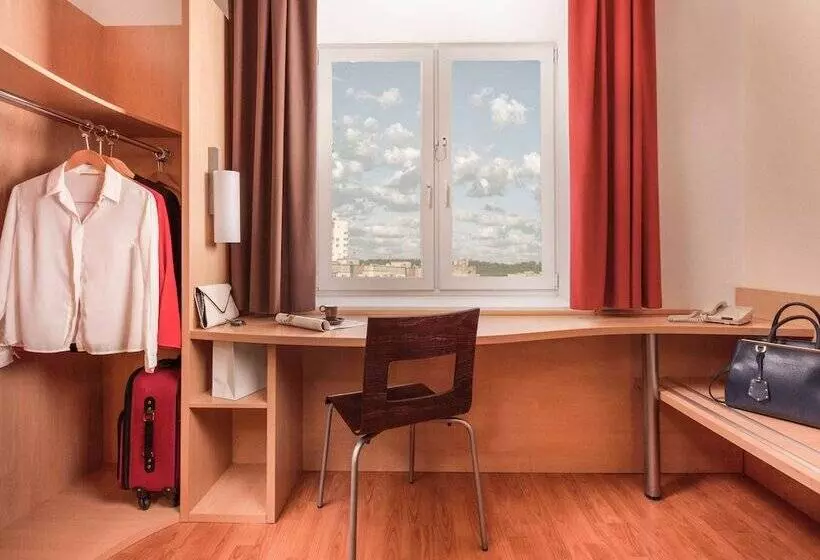 ダブルベッドスタンダードルーム, Ibis Nizhny Novgorod