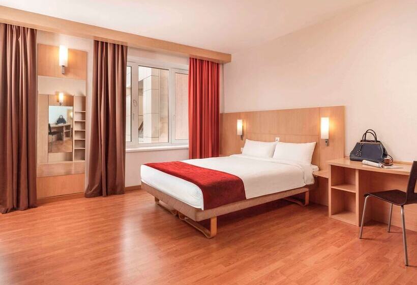 Номер Стандарт Двуспальная Кровать, Ibis Nizhny Novgorod