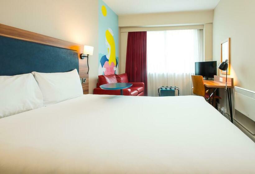 Номер Стандарт, Ibis Styles Birmingham Nec & Airport