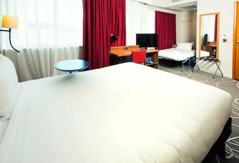ファミリールーム, Ibis Styles Birmingham Nec & Airport