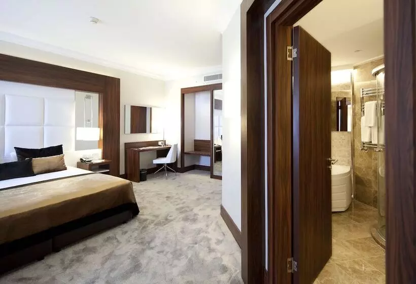 Sviitti King-vuode, Ikbal Thermal Hotel & Spa Afyon