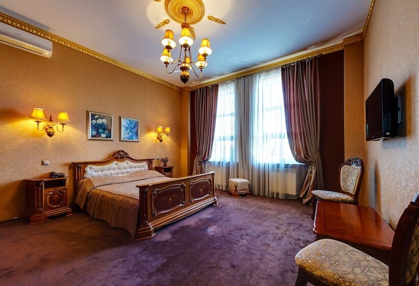 스위트, Marton Berlin House