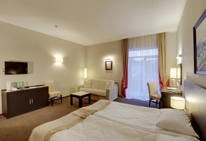 اتاق سوپریور, Optima Collection Troitska