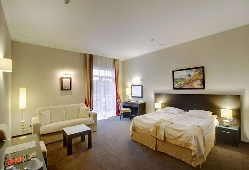 اتاق سوپریور, Optima Collection Troitska