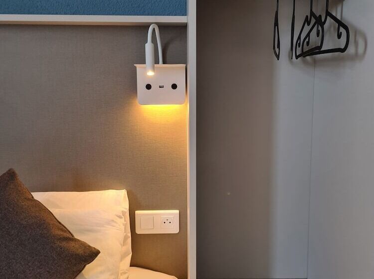 غرفة قياسية, The Originals City, Hôtel Marseille Aéroport