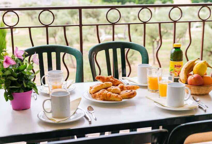 Апартаменты 1 Спальня, Lagrange Vacances Le Domaine De Bourgeac