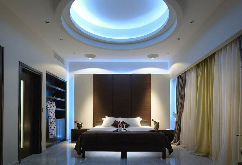 皇家套房, The Royal Blue