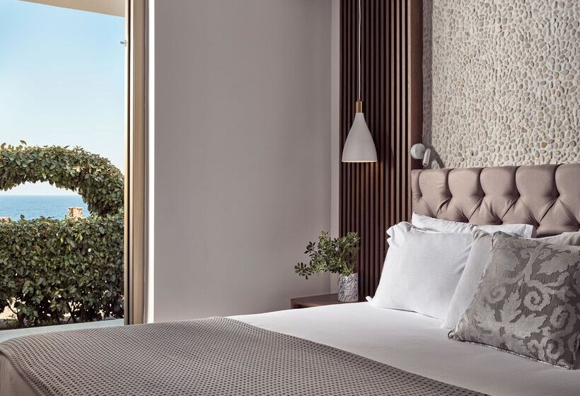 Family Suite, The Royal Blue