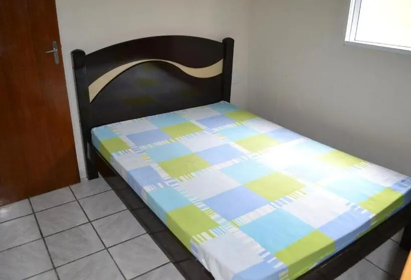 １ベッドルームハウス, Casas Em Condomínio Próximo Da Praia Com 2 Dormitórios, Churrasqueira E 3 Vagas De Garagem