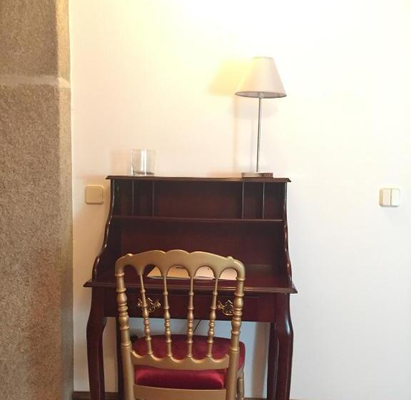 스탠다드 테라스 룸, Solar De Almeidinha