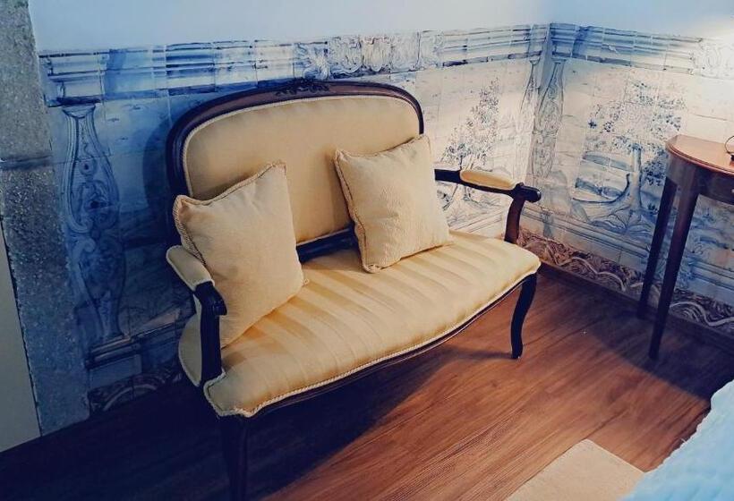 디럭스 룸, Solar De Almeidinha