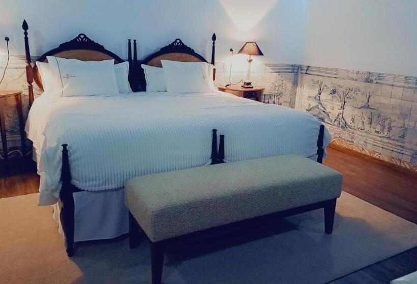 디럭스 룸, Solar De Almeidinha