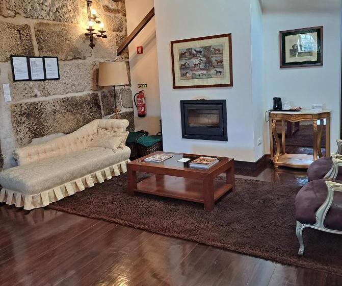 Номер Deluxe, Solar De Almeidinha