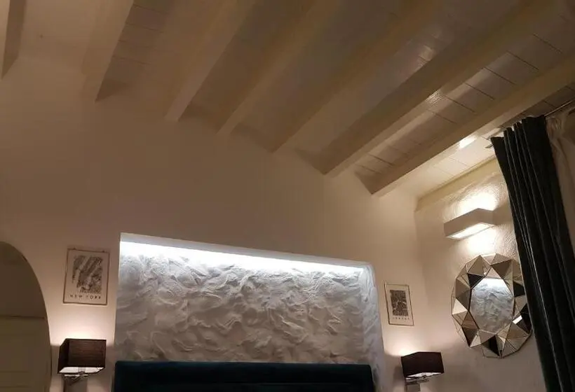 اتاق لوکس, Room Del Giglio
