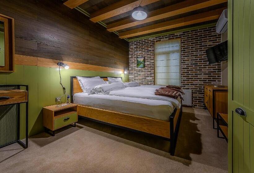 4间卧室的房子, Vitality Guest House