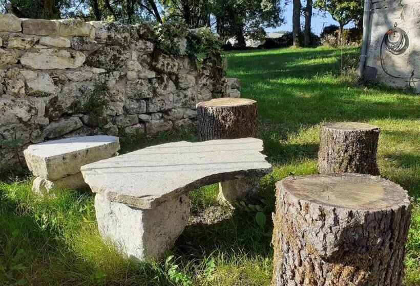 Номер Стандарт Вид на Парк, Ferme De Laspeyrières