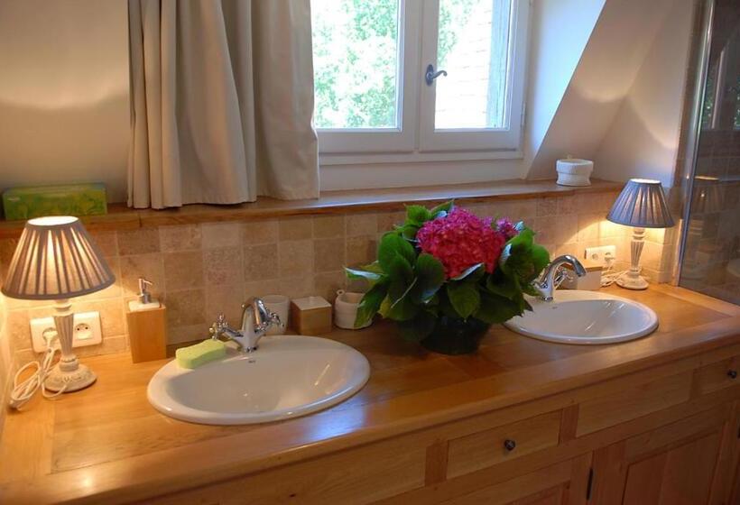 标准间, Le Manoir Du Rocher