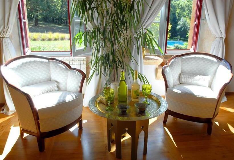 Номер Deluxe, Le Manoir Du Rocher