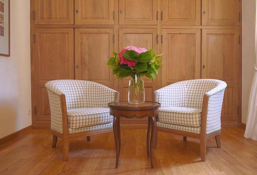 豪华房间, Le Manoir Du Rocher