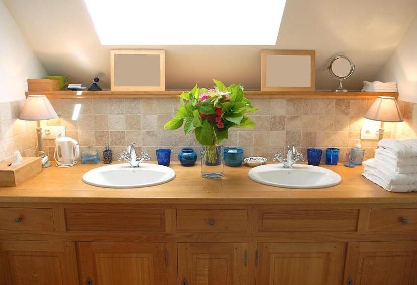 豪华房间, Le Manoir Du Rocher