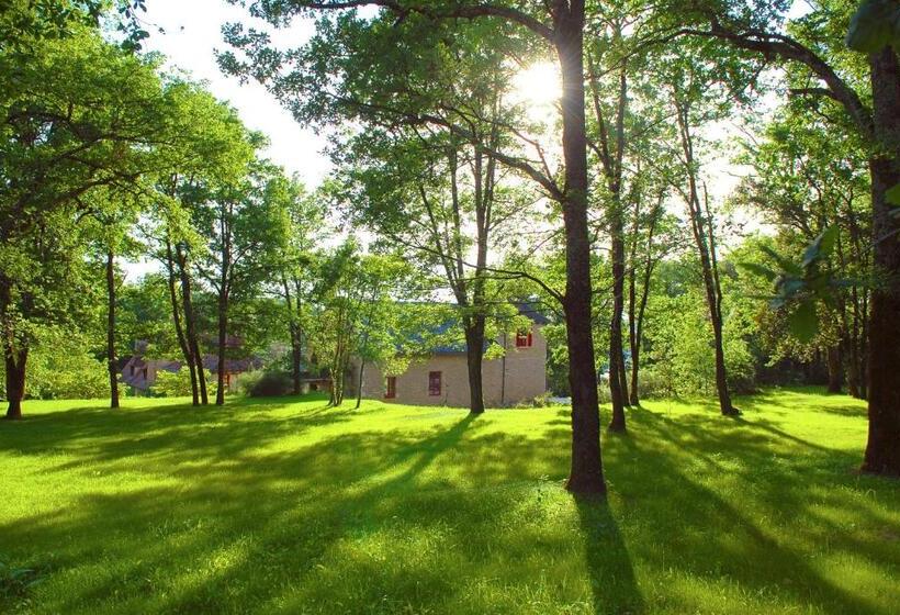 豪华房间, Le Manoir Du Rocher