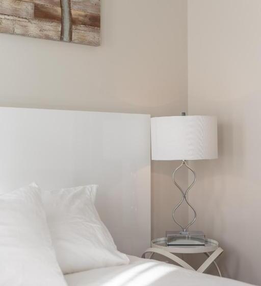 1 Bedroom Penthouse Apartment, Parc Avenue Lofts