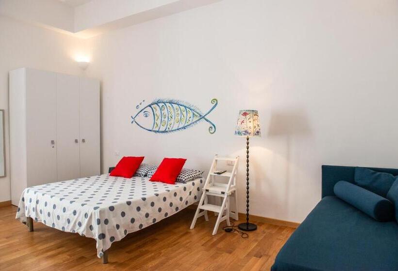 اتاق استاندارد سه نفره, Belmar