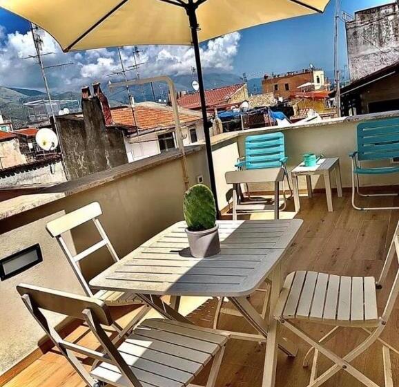 استودیو استاندارد با تراس, Belmar